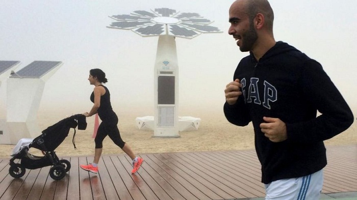 Fog engulfs parts of United Arab Emirates, delaying flights 